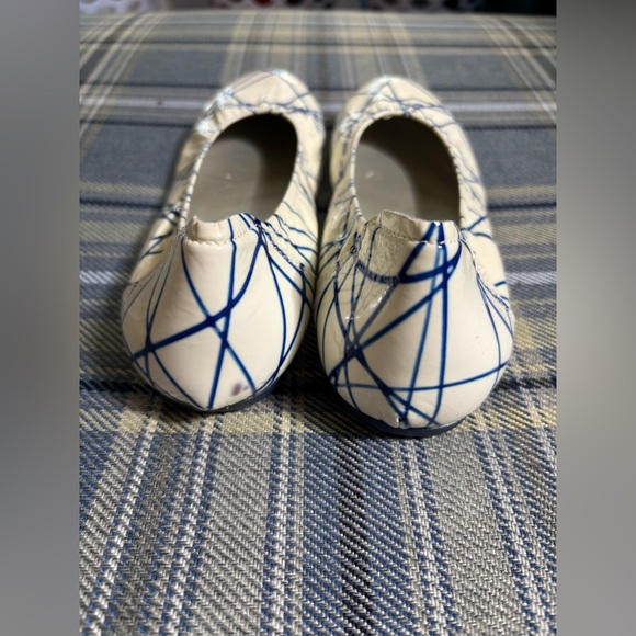 Sabrinas Eneka Ballet Flats White and Blue - Picture 2 of 5